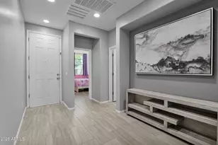 8503 W Peppertree Ln, Glendale, AZ 85305 - Photo 6