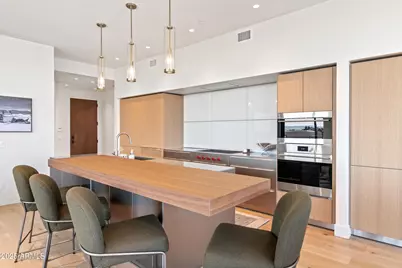 5000 N Camelback Ridge Drive #Unit 302, Scottsdale, AZ 85251 - Photo 10
