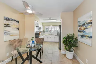 7706 E Meadowbrook Avenue, Scottsdale, AZ 85251 - Photo 1