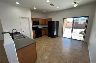 15333 W Cortez St, Surprise, AZ 85379 - Photo 4