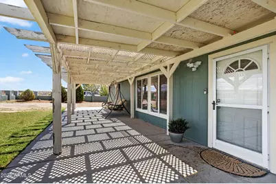 390 N Railroad Avenue, Chino Valley, AZ 86323 - Photo 2
