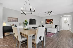 2060 S Agnes Ln, Gilbert, AZ 85295 - Photo 16