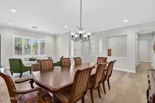 654 E Hampton Ct, Gilbert, AZ 85295 - Photo 20
