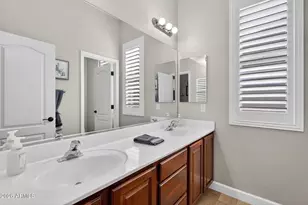 654 E Hampton Ct, Gilbert, AZ 85295 - Photo 52