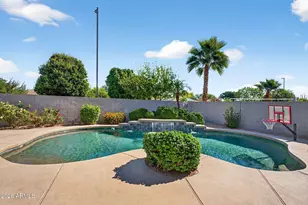 654 E Hampton Ct, Gilbert, AZ 85295 - Photo 60
