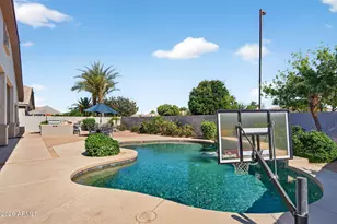 654 E Hampton Ct, Gilbert, AZ 85295 - Photo 62