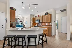 15818 W Lahlum Ln, Surprise, AZ 85374 - Photo 10