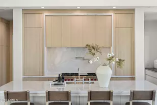 4220 N 57th Pl, Phoenix, AZ 85018 - Photo 16