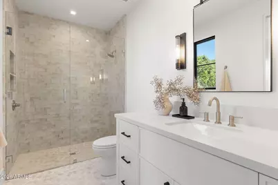 4220 N 57th Place, Phoenix, AZ 85018 - Photo 46