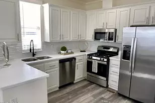 305 S Val Vista Dr, Mesa, AZ 85204 - Photo 1