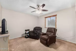 5825 W Sunnyslope Ln, Glendale, AZ 85302 - Photo 12