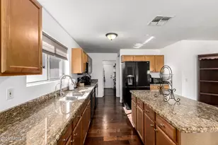 3135 W Molly Ln, Phoenix, AZ 85083 - Photo 14