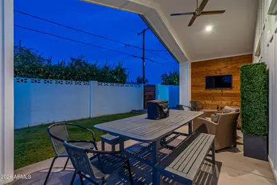 2617 N 81st Way, Scottsdale, AZ 85257 - Photo 2