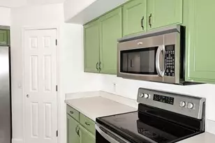 9920 N 57th Dr, Glendale, AZ 85302 - Photo 14