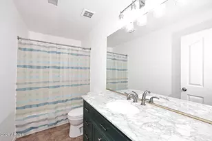 9920 N 57th Dr, Glendale, AZ 85302 - Photo 22