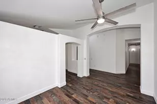 9920 N 57th Dr, Glendale, AZ 85302 - Photo 6