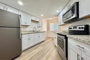 10949 W Coggins Dr, Sun City, AZ 85351 - Photo 2