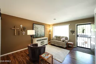 2064 S Farnsworth Dr, Mesa, AZ 85209 - Photo 8