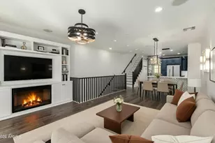 4424 N 24th Way, Phoenix, AZ 85016 - Photo 2