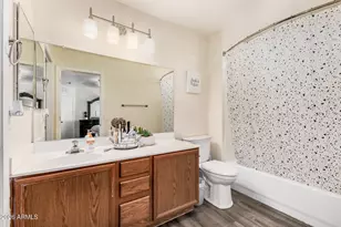 12842 W Dreyfus Dr, El Mirage, AZ 85335 - Photo 18