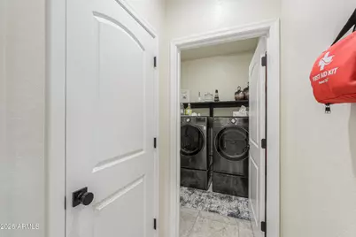 36131 W Seville Drive, Maricopa, AZ 85138 - Photo 26