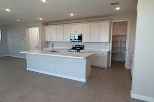 8929 E Covina St, Mesa, AZ 85207 - Photo 4