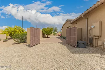 7864 E Laurel Street, Mesa, AZ 85207 - Photo 8