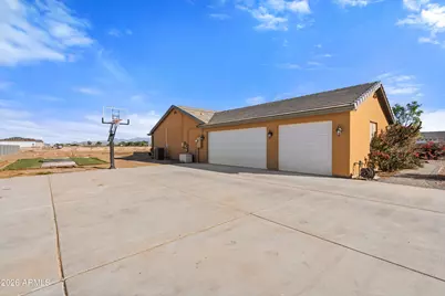 9023 S Dean Road, Buckeye, AZ 85326 - Photo 22