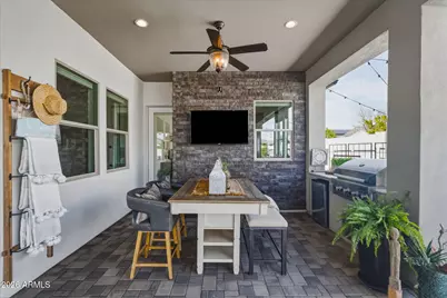 17306 W Wildwood Street, Surprise, AZ 85388 - Photo 32