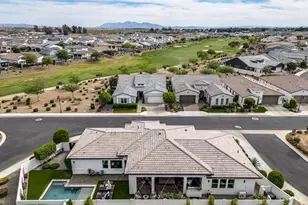 17306 W Wildwood St, Surprise, AZ 85388 - Photo 2