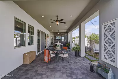 17306 W Wildwood Street, Surprise, AZ 85388 - Photo 32