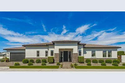 17306 W Wildwood Street, Surprise, AZ 85388 - Photo 2
