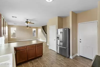 2416 S 90th Glen, Tolleson, AZ 85353 - Photo 8