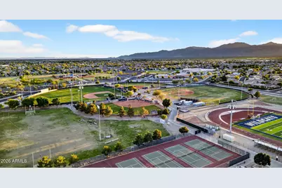 18440 W Surprise Farms Loop N, Surprise, AZ 85388 - Photo 40