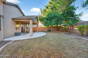 18440 W Surprise Farms Loop N, Surprise, AZ 85388 - Photo 34