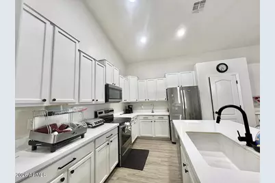 8601 W Preston Lane, Tolleson, AZ 85353 - Photo 4