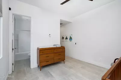 812 E Summerside Road, Phoenix, AZ 85042 - Photo 34