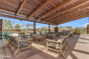 812 E Summerside Rd, Phoenix, AZ 85042 - Photo 56