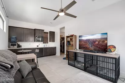 812 E Summerside Road, Phoenix, AZ 85042 - Photo 26