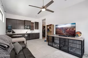 812 E Summerside Rd, Phoenix, AZ 85042 - Photo 26