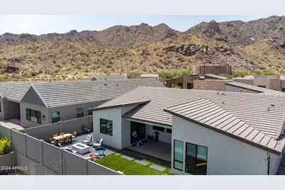 812 E Summerside Road, Phoenix, AZ 85042 - Photo 46