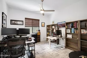 812 E Summerside Rd, Phoenix, AZ 85042 - Photo 24