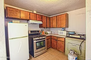 512 W Pinto St, Miami, AZ 85539 - Photo 20