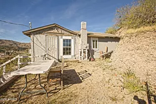 512 W Pinto St, Miami, AZ 85539 - Photo 1