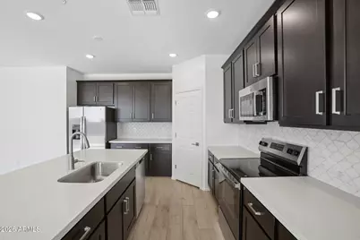 9540 W Gaby Road, Tolleson, AZ 85353 - Photo 6