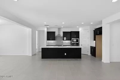 17024 W Hope Drive, Surprise, AZ 85388 - Photo 2