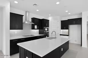 17024 W Hope Dr, Surprise, AZ 85388 - Photo 4