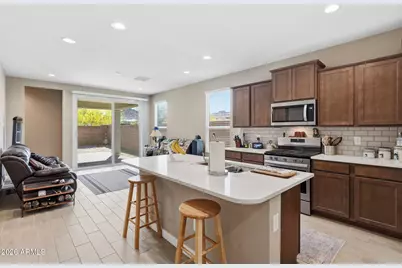 8677 S 165th Avenue, Goodyear, AZ 85338 - Photo 10