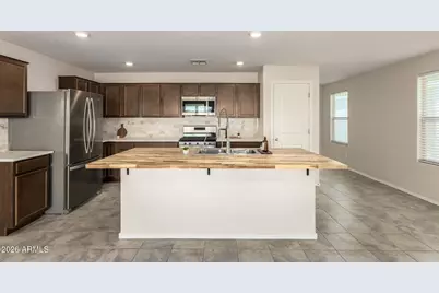 36618 W San Sisto Avenue, Maricopa, AZ 85138 - Photo 2