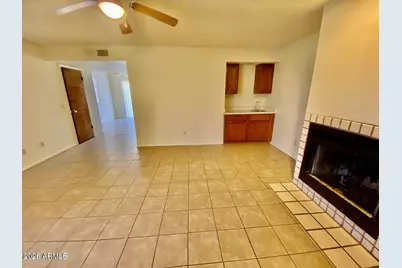 13643 N Hamilton Drive #2, Fountain Hills, AZ 85268 - Photo 2